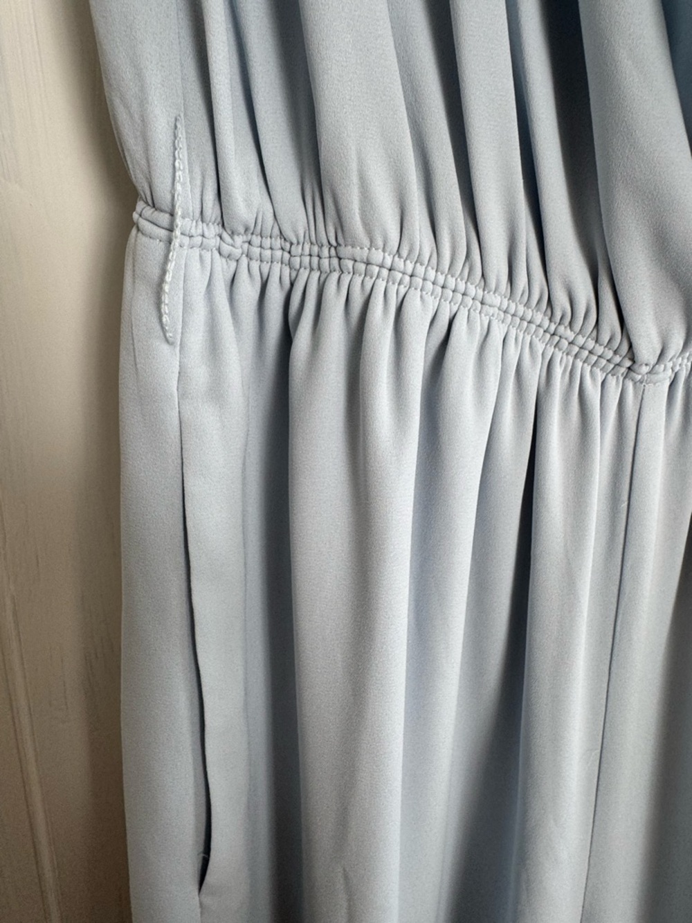 Aritzia Babaton Light Blue Sleeveless V-Neck Women’s Dress Jumpsuit - Picture 5 of 5
